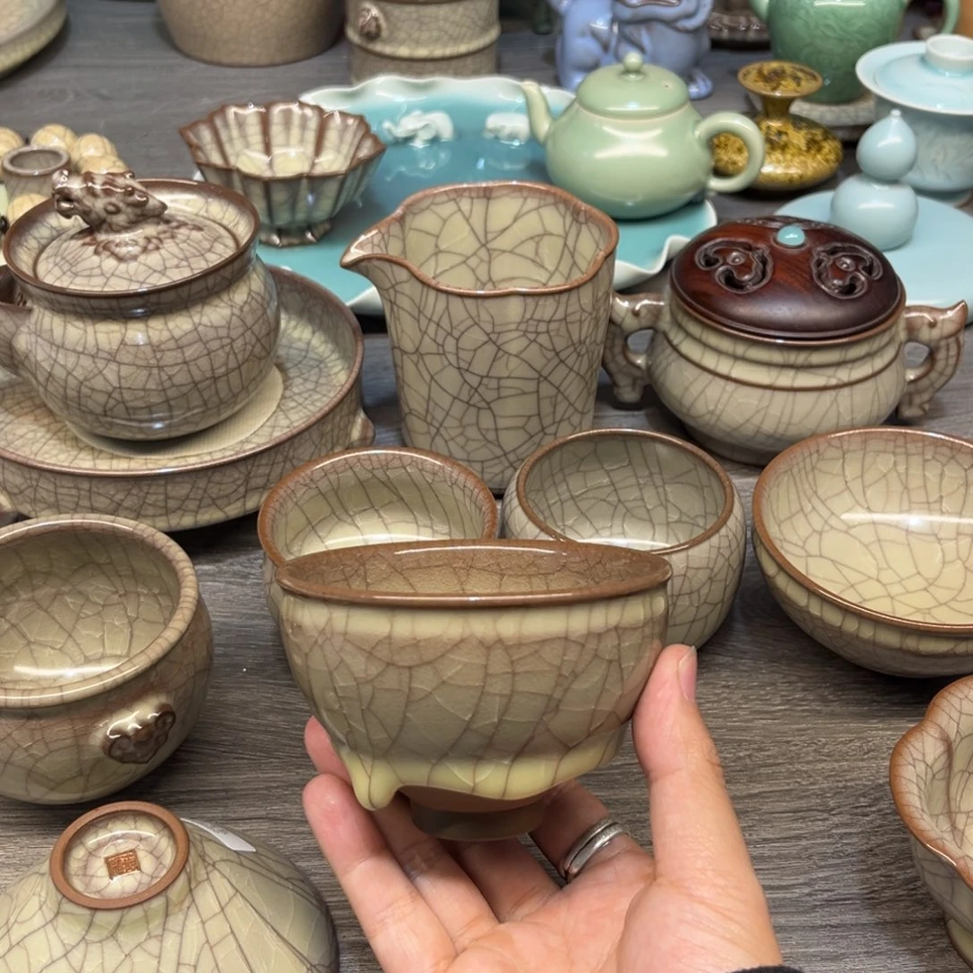 陈卫星  传世哥窑