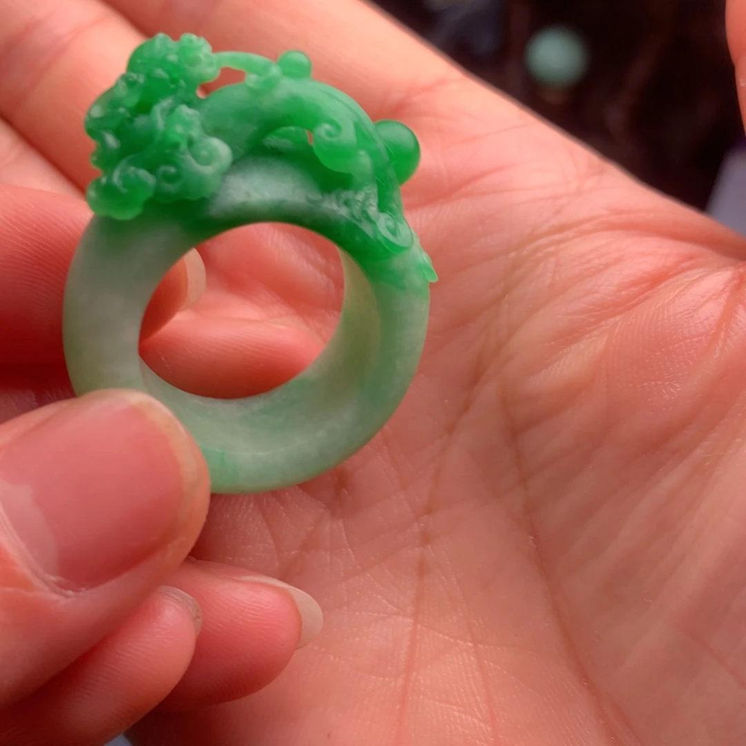 未镶嵌定制翡翠翡翠