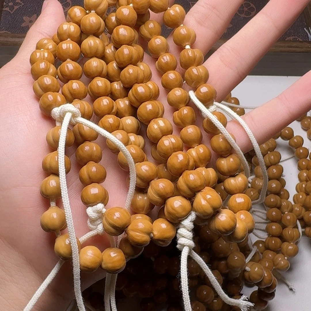 吊坠猴头核桃9加屁桃