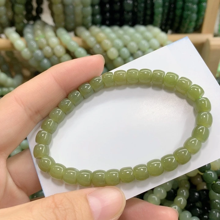 和田玉未镶嵌珠宝奇石