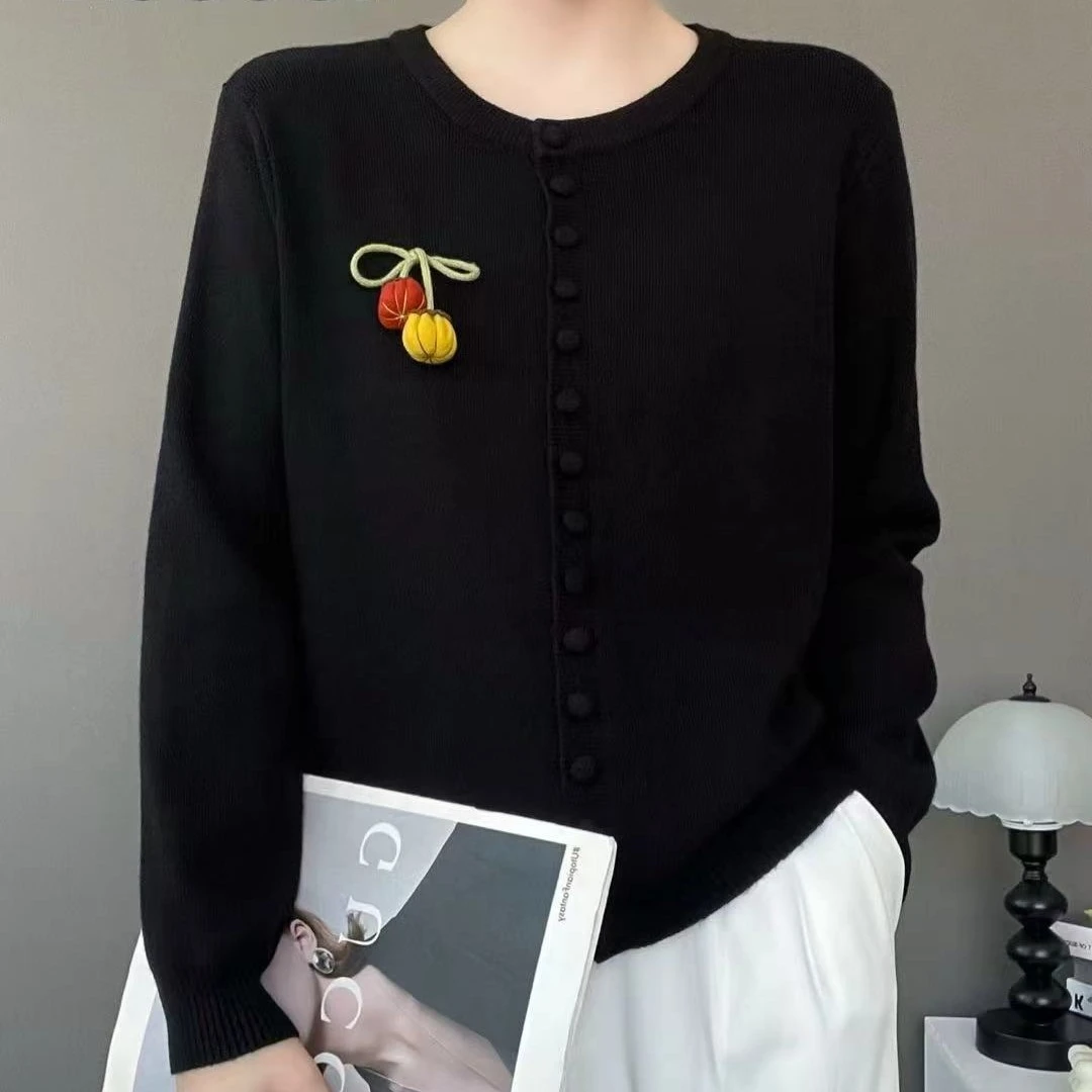 永丽家圆领女装条纹刺绣毛针织衫套头女针织时尚衫开衫80-150斤