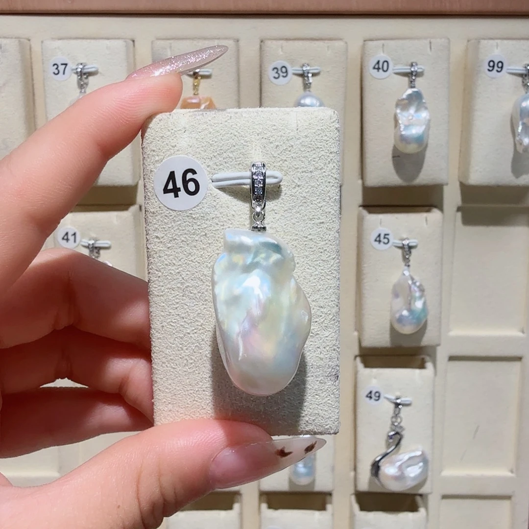 合金淡水珍珠颈饰