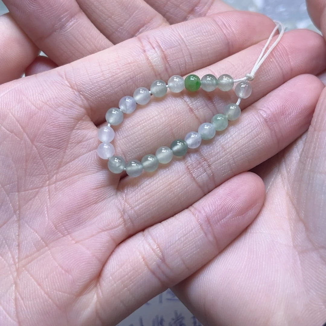 翡翠散珠缅甸翡翠卡3.9