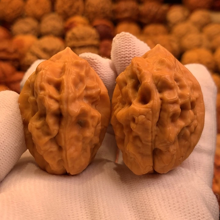 文玩核桃吊坠9……..