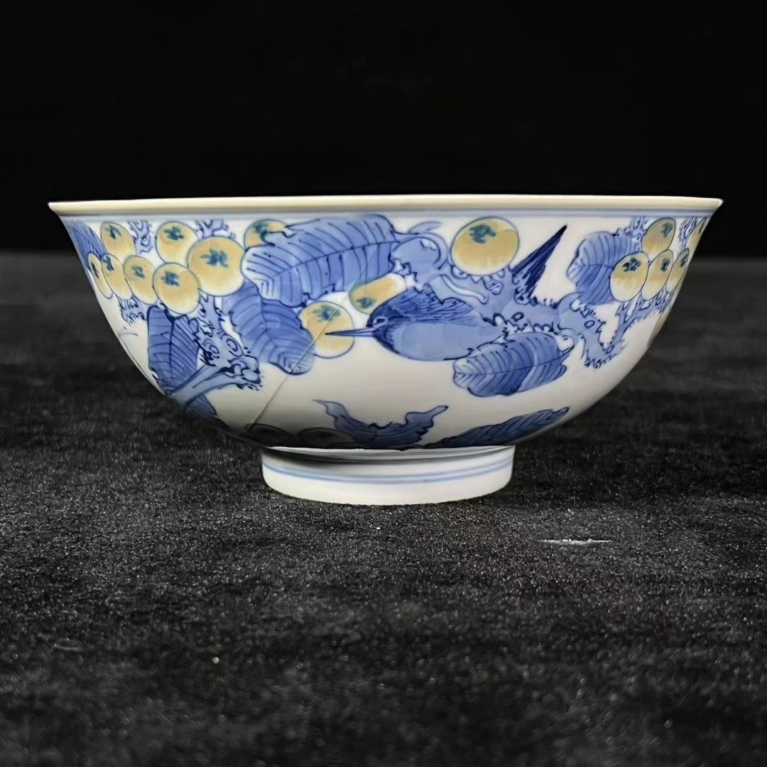 Lot4:  青花花鸟碗D:16.6cm