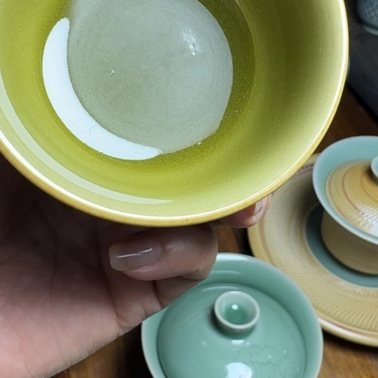 萌***太龙泉青瓷手工杯微瑕
