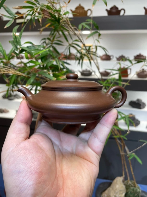 宜兴紫砂原矿紫泥精工水平壶半手虚扁壶200cc高端茶具紫砂壶泥壶