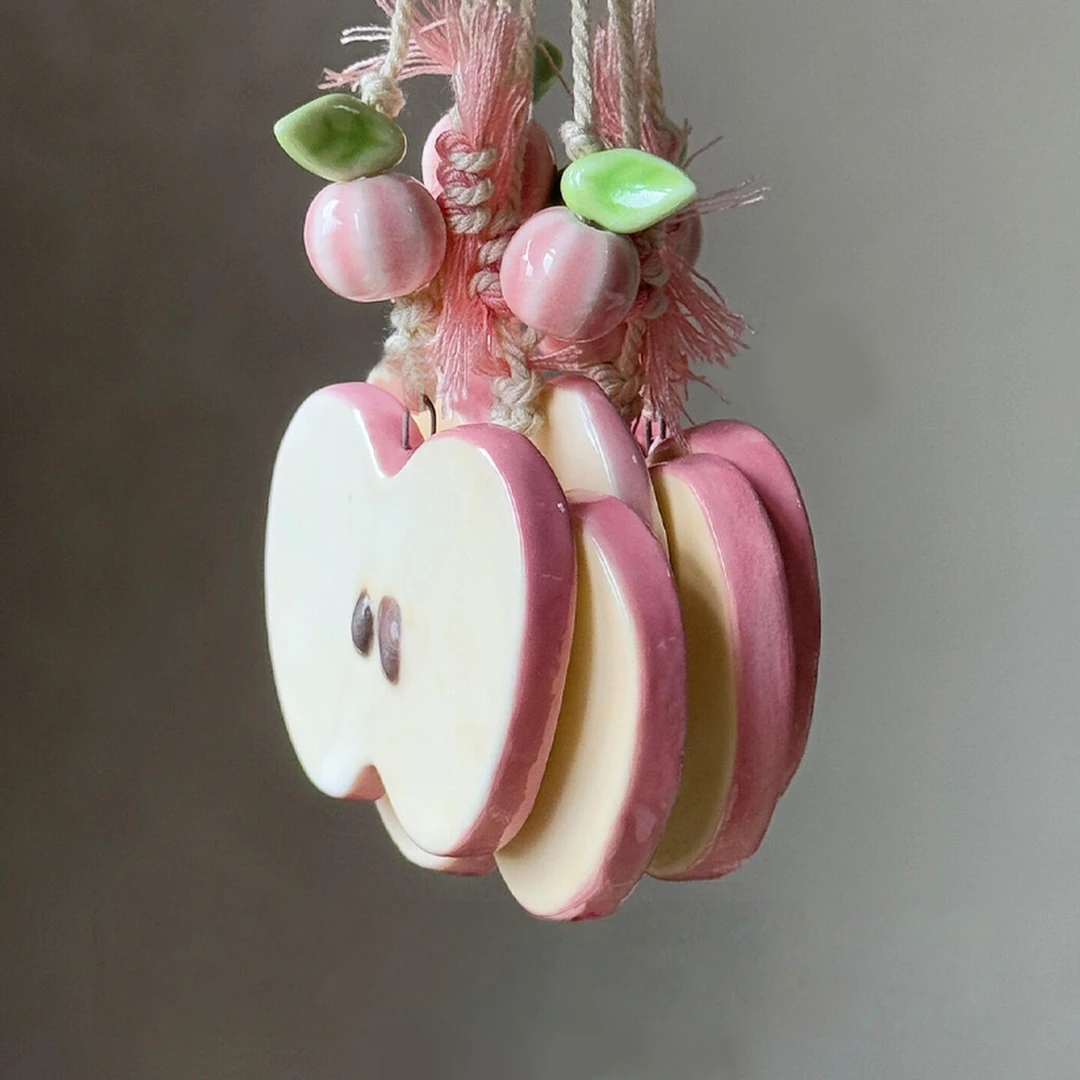 卡柒 非金属棉绳项链 粉色苹果项链女时尚百搭高级感小清新锁骨链