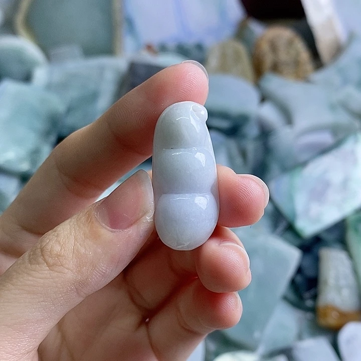 翡翠未镶嵌颈饰纯天然翡翠