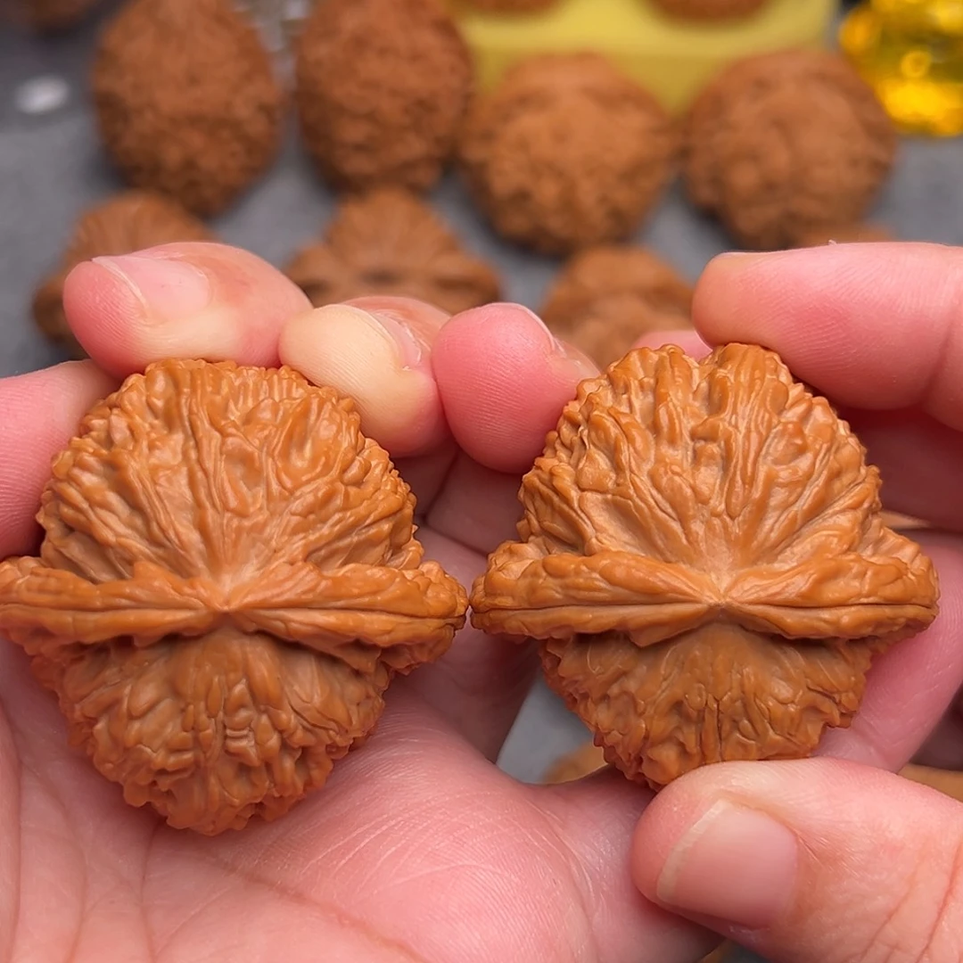 把件文玩核桃43全品绝配白狮子