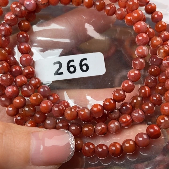 南红玛瑙未镶嵌颈饰