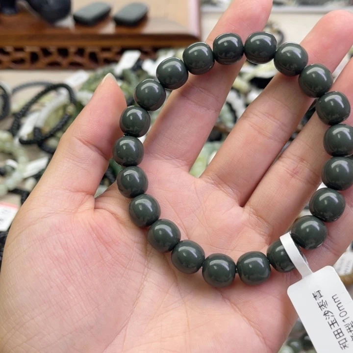 和田玉未镶嵌手链