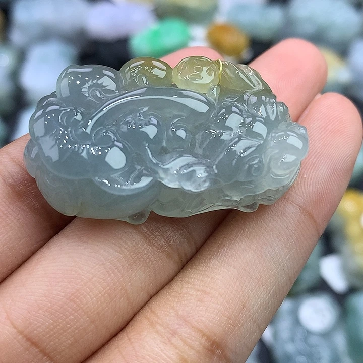 翡翠未镶嵌颈饰天然缅甸翡翠