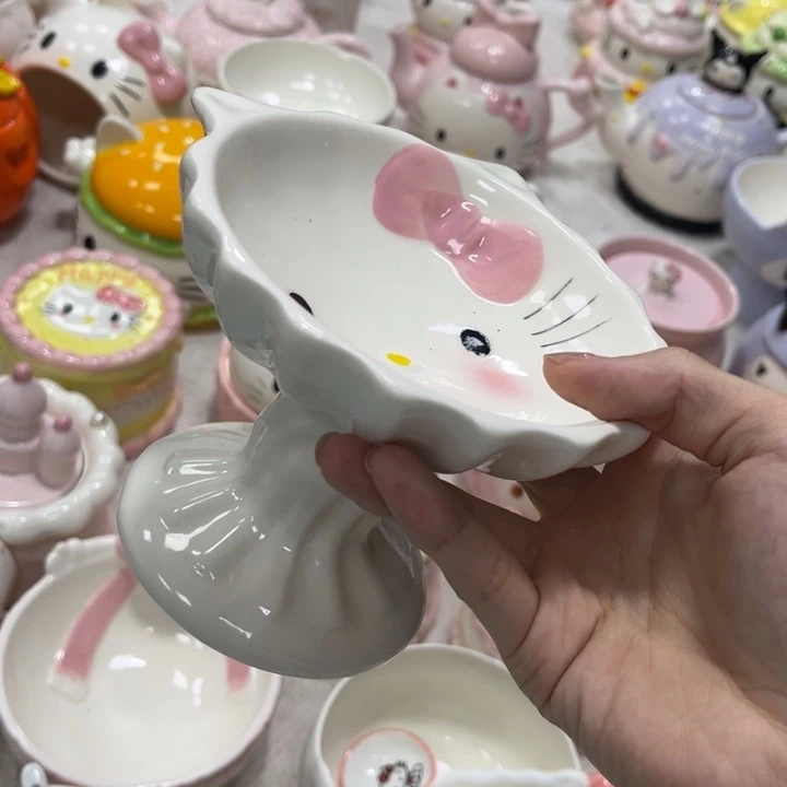 可爱到让自己哭到泪花泪雨我