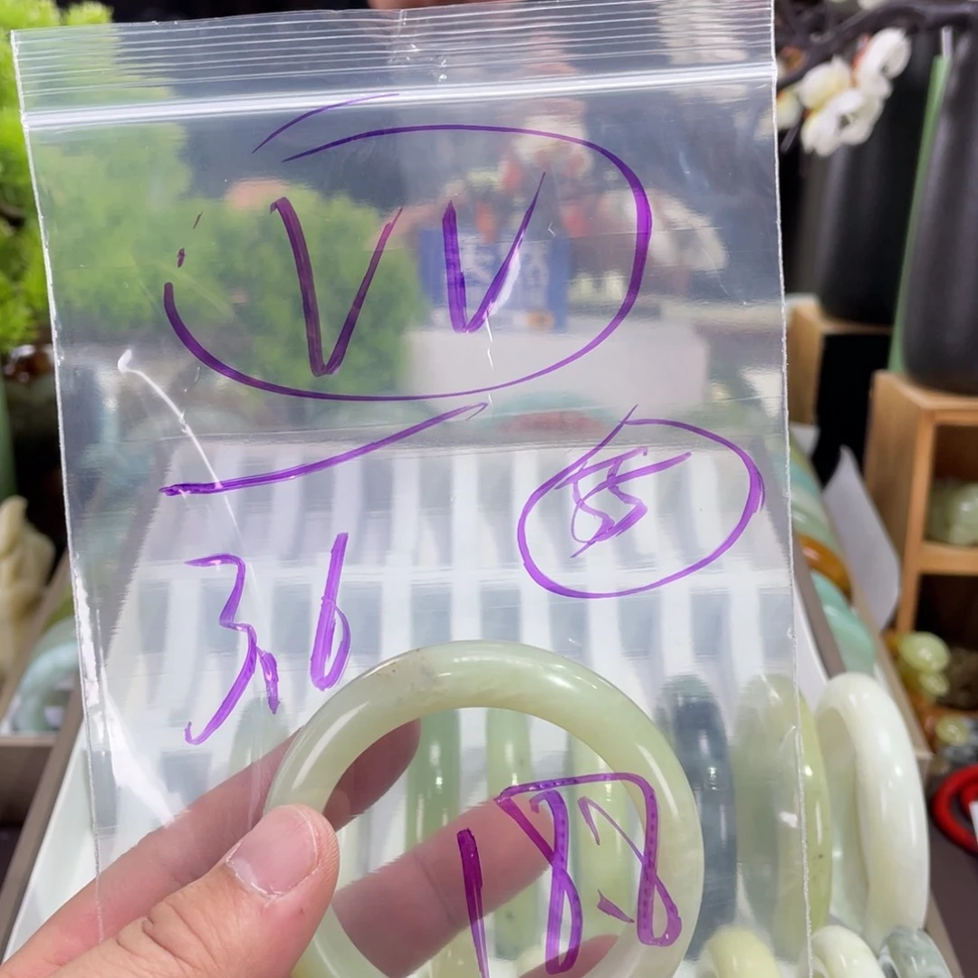 蛇纹石玉手链未镶嵌