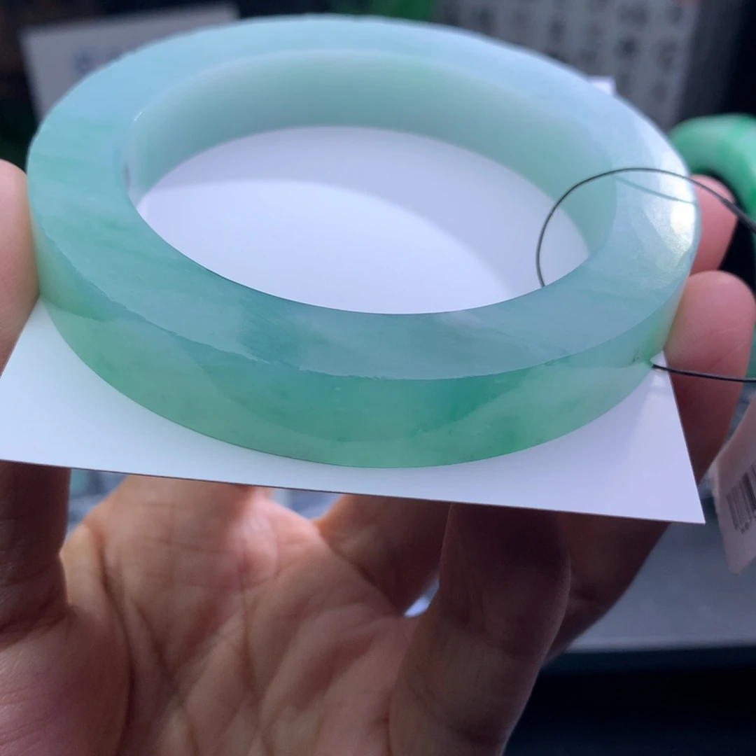 未镶嵌翡翠手镯定制翡翠健***～