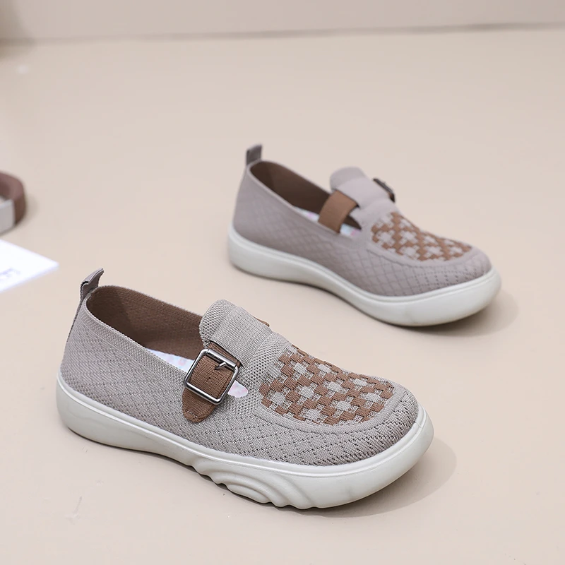 秋季老北京布鞋女新款平底透气一脚蹬妈妈鞋休闲百搭浅口软底女鞋