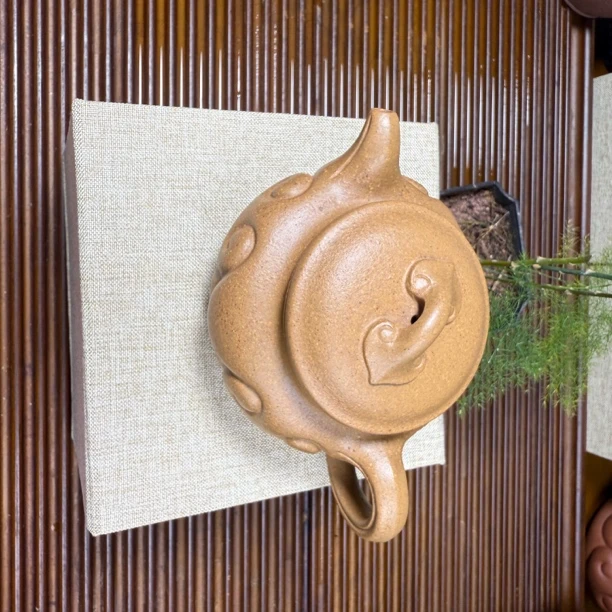 〖小如意仿古〗原矿无添加黄段40目半手工如意仿古壶160cc