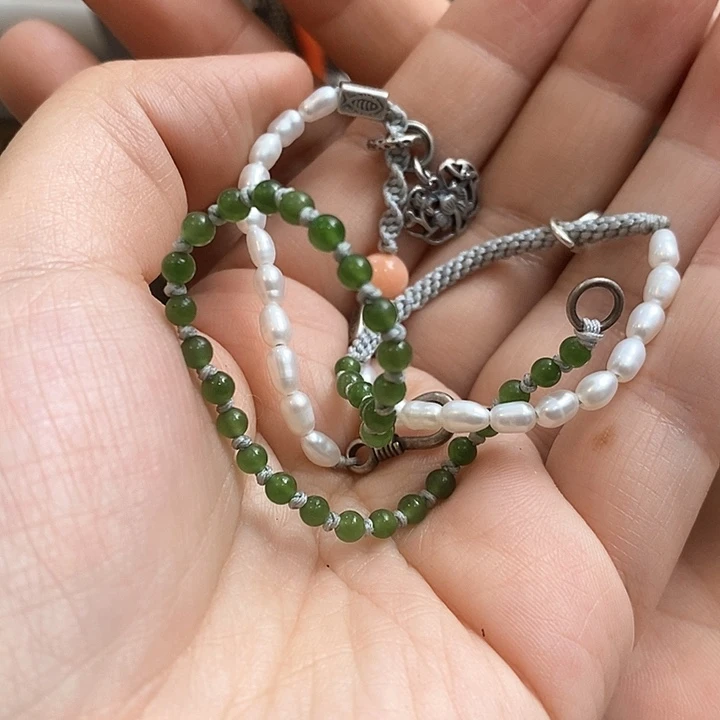 和田玉颈饰未镶嵌桑****）和田玉