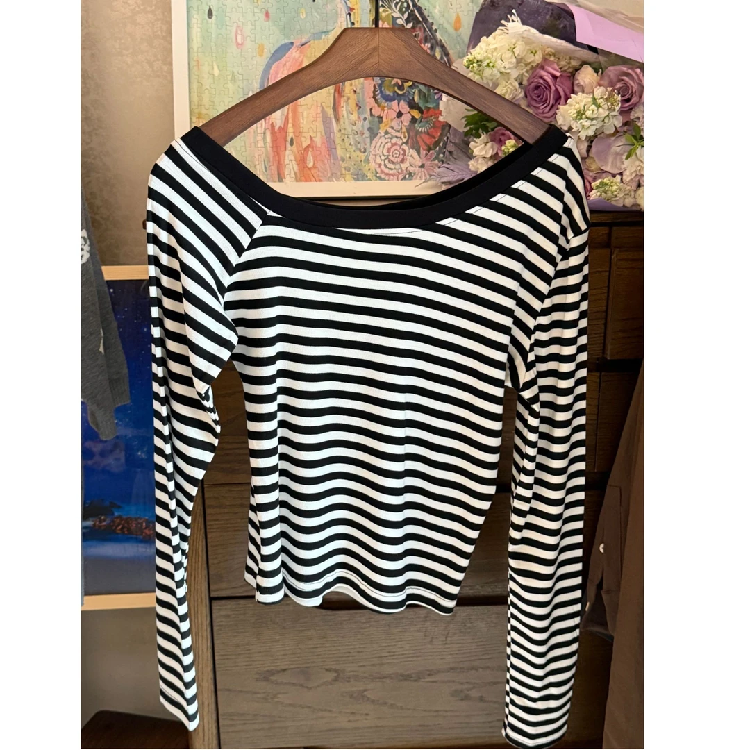 设计感纯欲心机斜领露肩条纹修身长袖T恤辣妹显瘦上衣