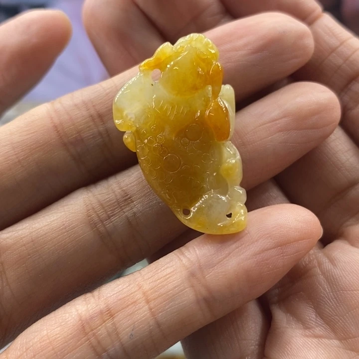 刀***影翡翠未镶嵌吊坠(不含链)A558