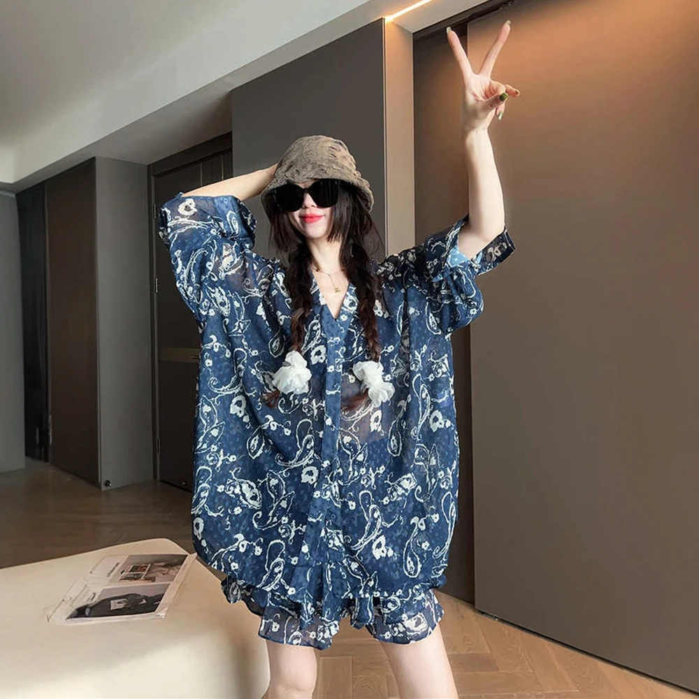 气质复古印花防晒衣衬衫短裤两件套女装2025流行新款宽松休闲套装