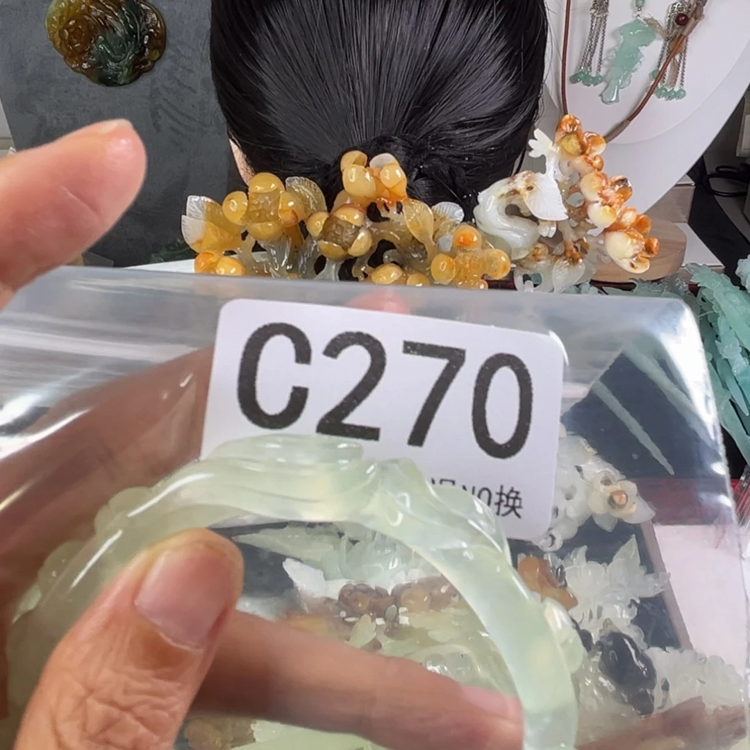 岫玉未镶嵌发饰初*