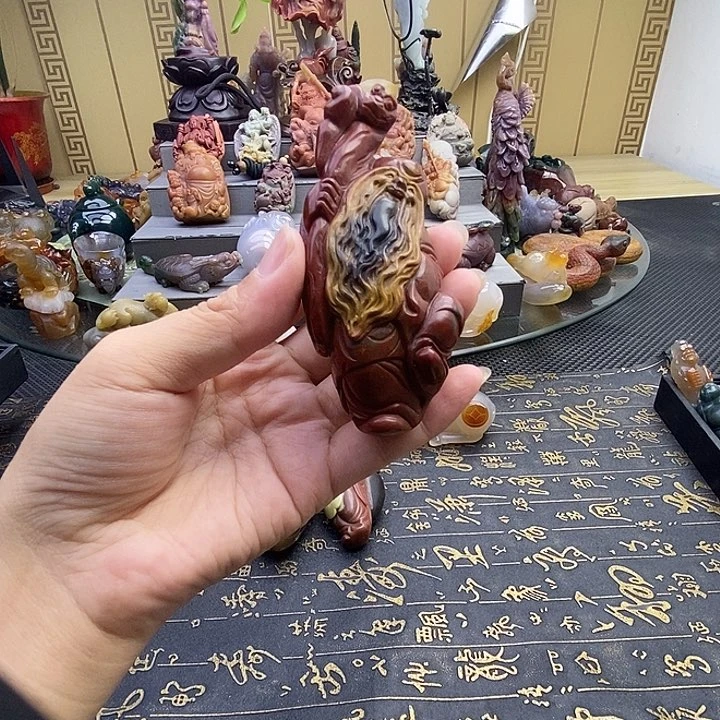 未镶嵌其他石英质玉