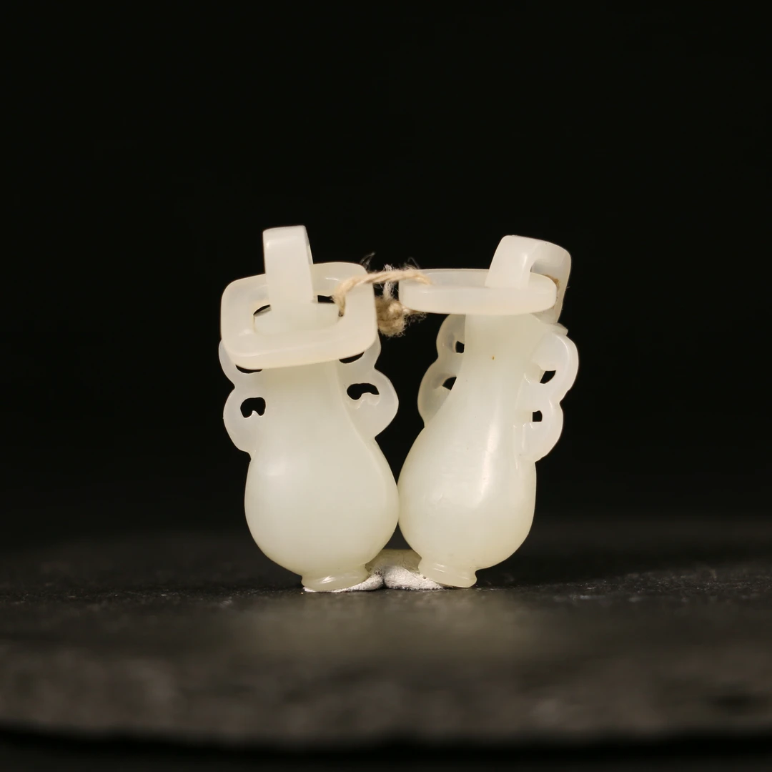 3TBF7-02  清   和田玉宝瓶坠