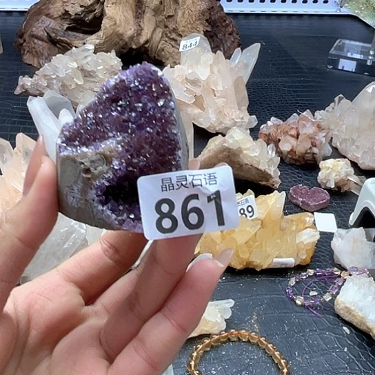 水晶大型摆件（非配饰）未镶嵌