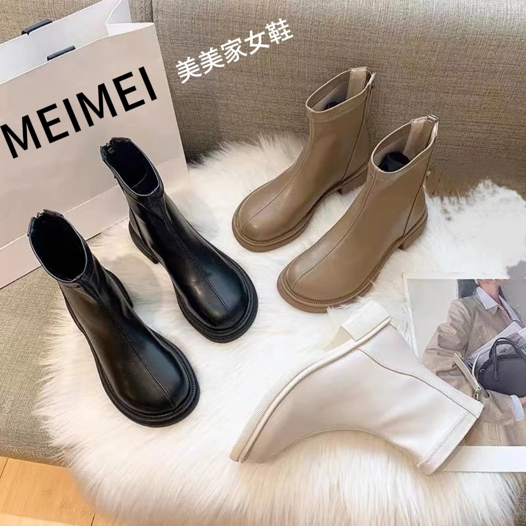 8603-1时尚百搭2025新款后拉链马丁靴女