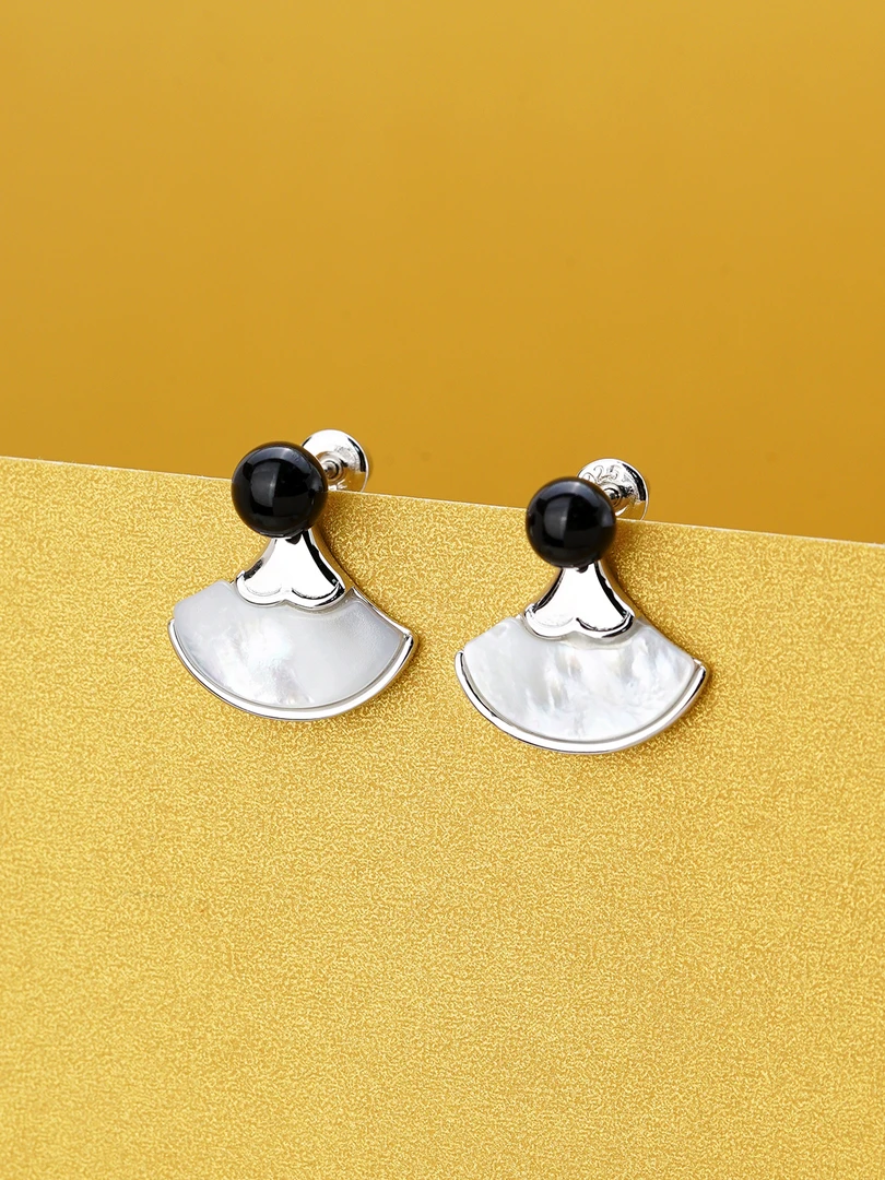 白贝玛瑙耳钉10340（Joyce娇姐）