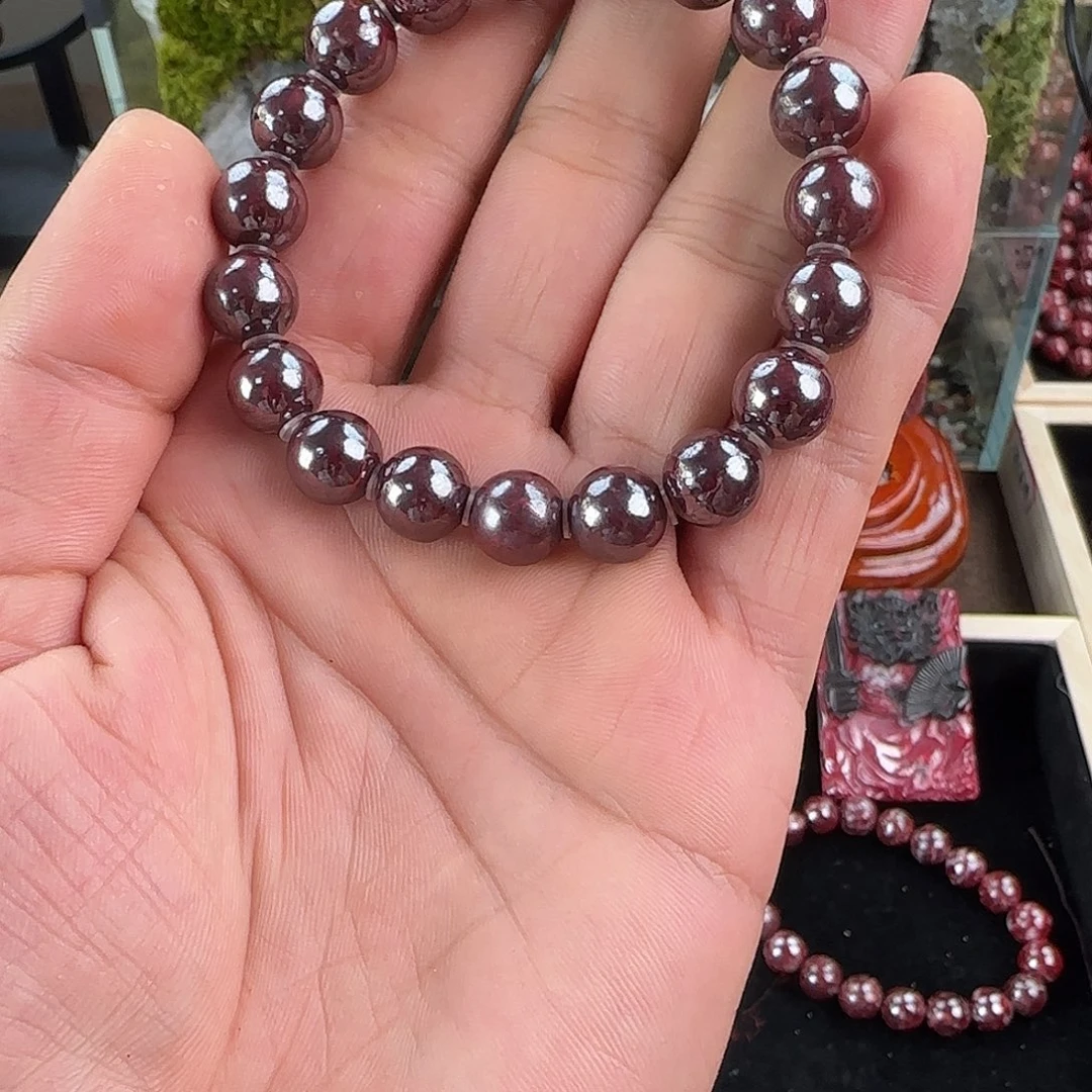 熹***存天然辰砂原矿顶货手串