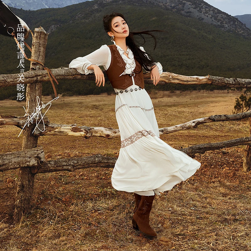 BADINA连衣裙143U020