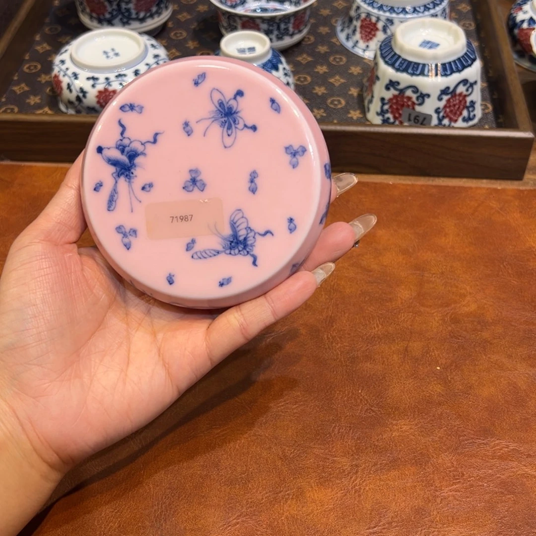 景德镇陶瓷手工手绘