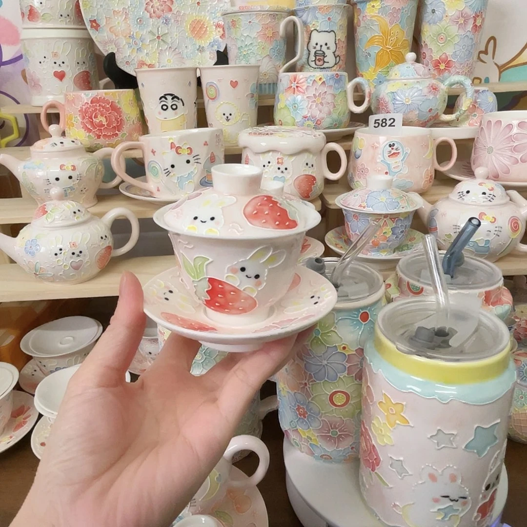 瓷片玉泥盖碗兔子