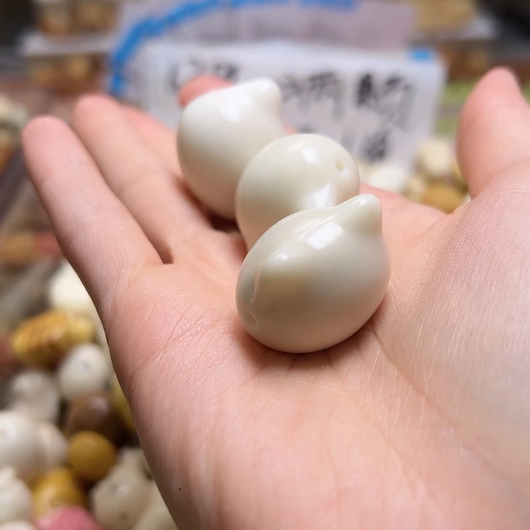 菩提根/象牙果吊坠瑕疵猫头五颗有坏有裂