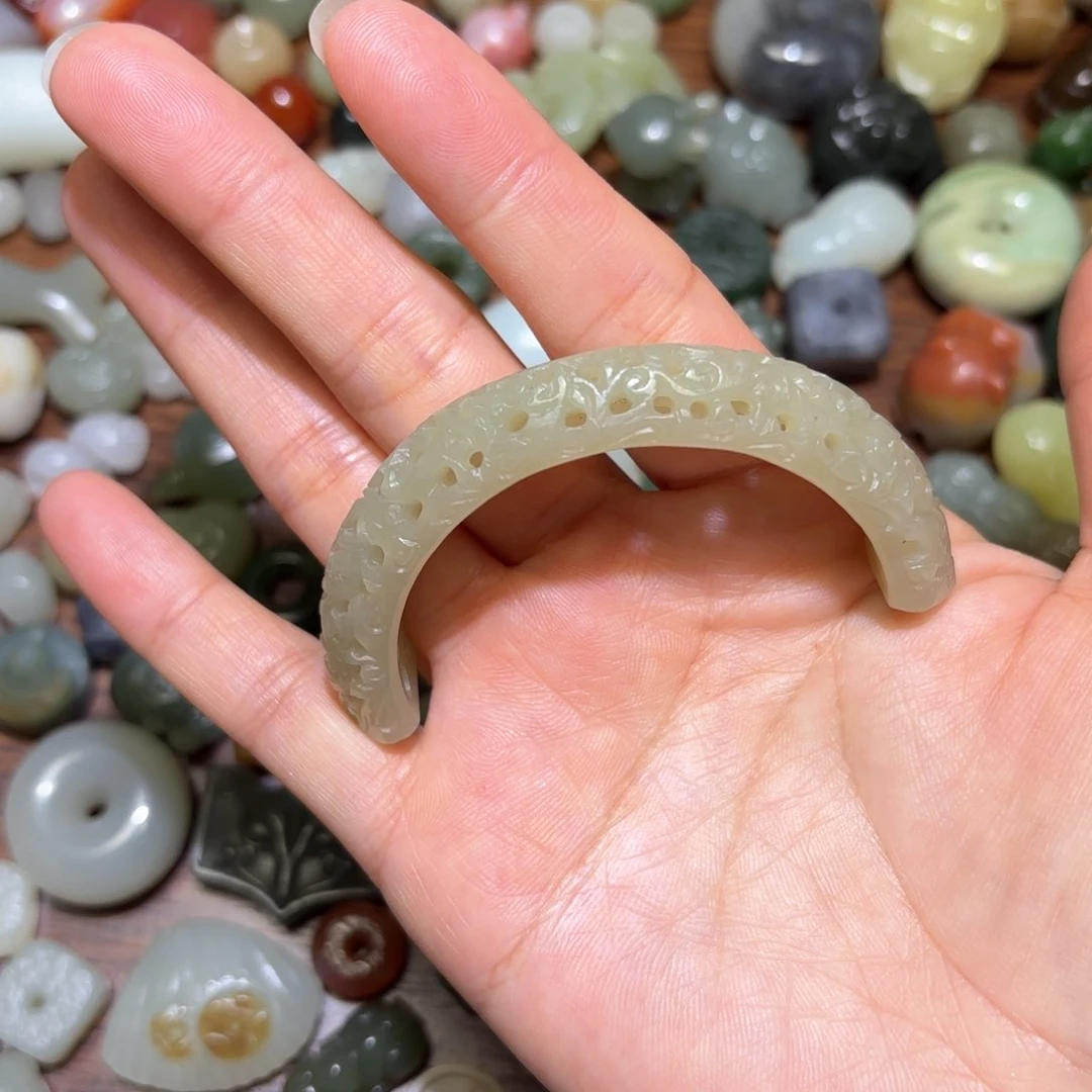 和田玉珠宝半成品未镶嵌