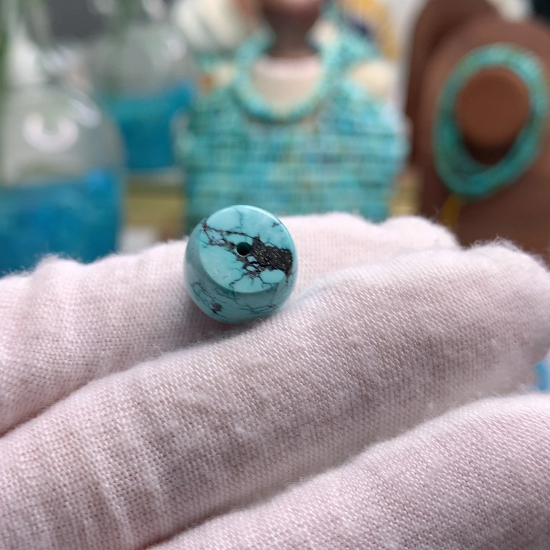 绿松石未镶嵌饰品