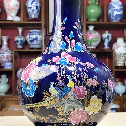 景德镇陶瓷艺术品