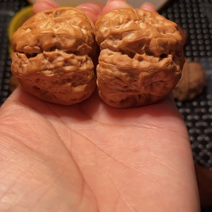 风***云文玩核桃把件四开八腿蛙王