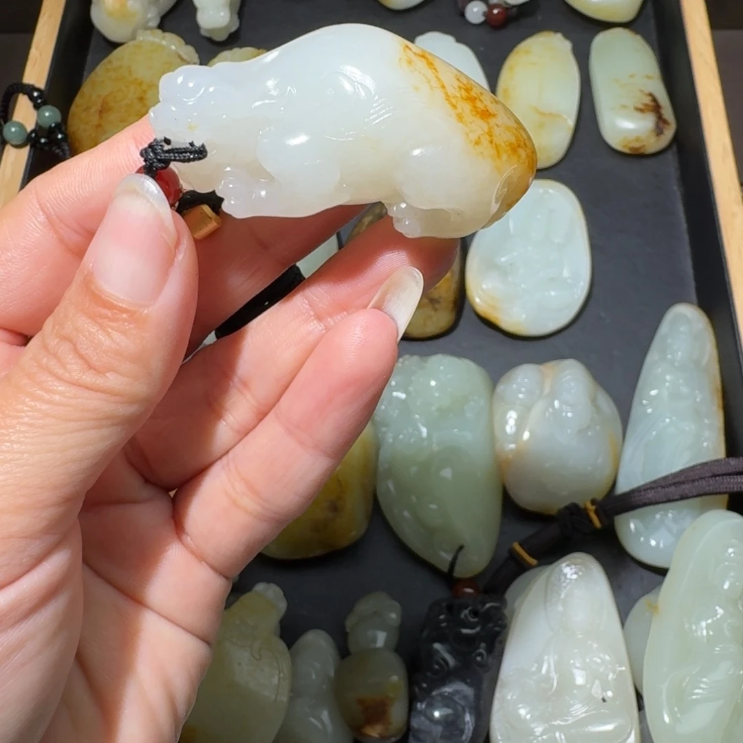 和田玉未镶嵌吊坠(不含链)