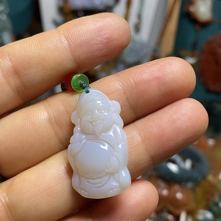 翡翠未镶嵌吊坠(赠链)