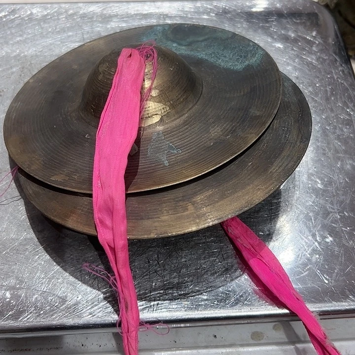 庸**优黄酮摆件工艺品