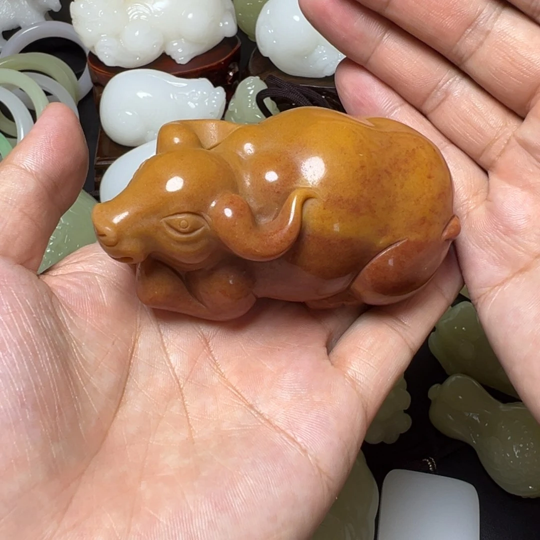 精品珍藏天然料子：牛气冲天