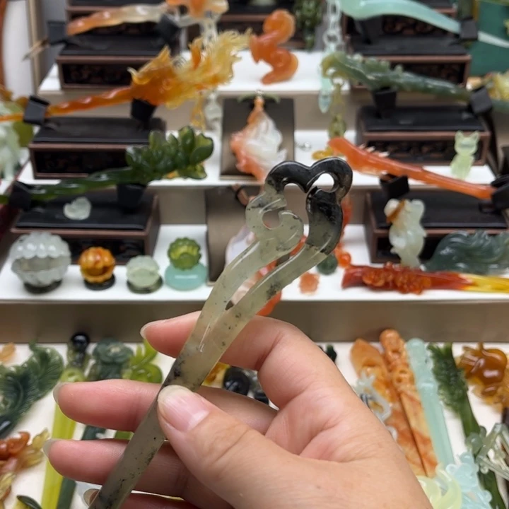 蛇纹石玉未镶嵌岫玉发簪