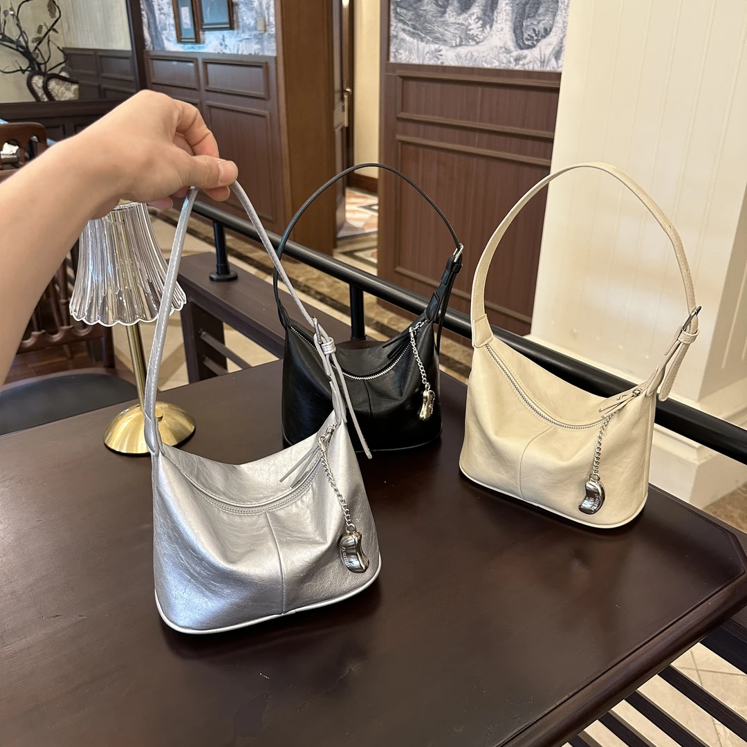 2025爆款百搭气质通勤大容量单肩斜挎慵懒舒适饺子包女包  20057