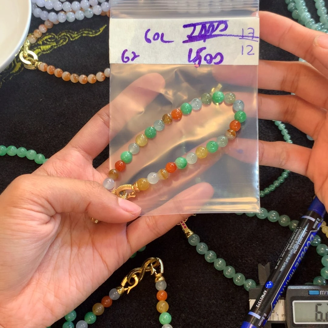 定制翡翠未镶嵌天然缅甸翡翠