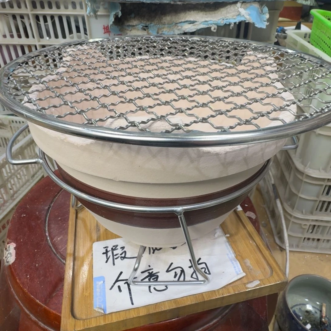 瑕疵介意勿拍陶瓷器皿B375
