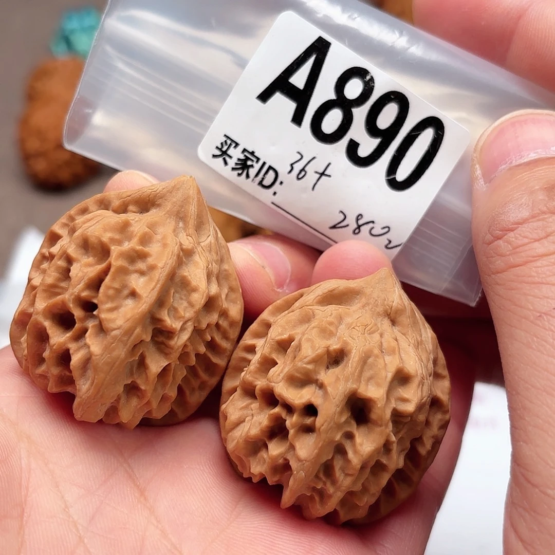 文玩核桃把件36+大龙890